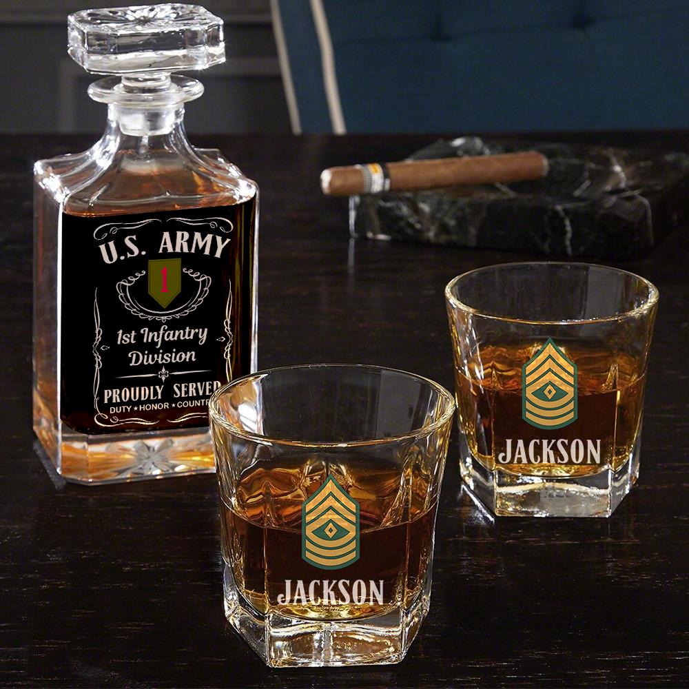 Personalized Whiskey Decanter, Decanter Anniversary Gift for For Veteran Dad Grandpa Custom All Branches Whiskey Decanter Set Gift K1702